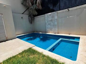 Casa de 4 habitaciones, Victoria · Casa Equipada con Celdas Solares y Alberca