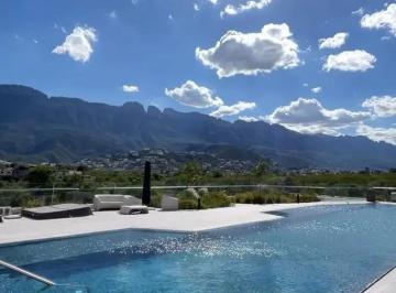 1 · Departamento con Terraza en Venta en San Pedro Garza García