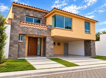 Casa de 3 habitaciones, San Pedro Cholula · Casa en Venta Zerezotla