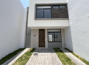 Casa de 3 habitaciones, Tlajomulco de Zúñiga · Casa en Renta en Jardines de Santa Anita
