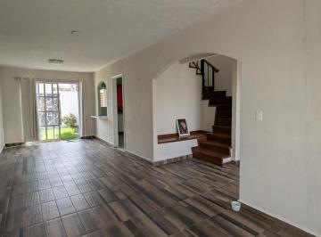 Casa · 140m² · 4 Recámaras · 3 Estacionamientos · Casa en Venta en La Galia, Zona Aeropuerto de Toluca