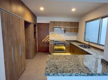 Casa de 3 habitaciones, Aguascalientes · Casa en Renta en La Quinta