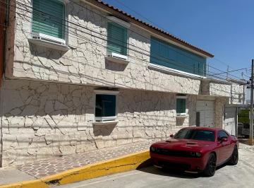 Casa de 4 habitaciones, Pachuca · Casa de Dos Niveles con Acabados de Lujo Cerca de Blvd. G Bonfil