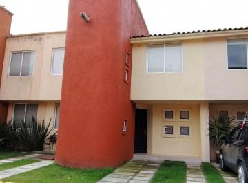 Casa en condominio de 2 habitaciones, San Mateo Atenco · Casa en Fraccionamiento Privado
