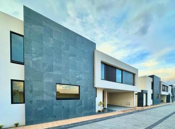 Casa de 3 habitaciones, Metepec · Casa en Venta en Metepec