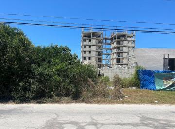 Terreno / Lote , Progreso · Lote en Venta en Chicxulub, Puerto, Yucatan, Remate y Bardeado