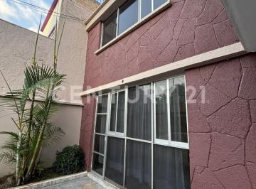 Casa · 200m² · 5 Recámaras · 1 Estacionamiento · Renta Casa Prado Churubusco, Coyoacán, Cdmx