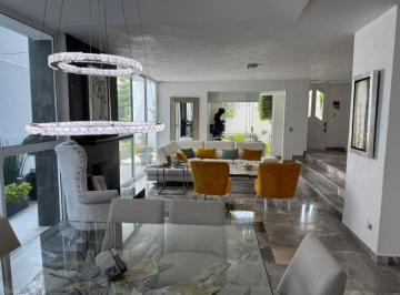 Casa de 4 habitaciones, Xochimilco · Espectacular Casa en Fraccionamiento Privado