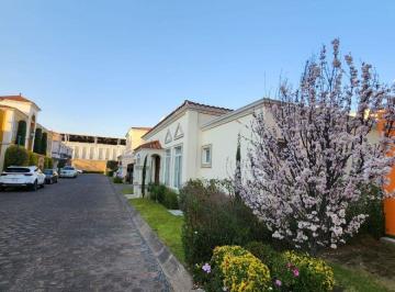 Casa en condominio de 3 habitaciones, Metepec · Casa Renta Residencial San Marino Una Planta