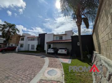 Casa de 4 habitaciones, Corregidora · Casa en Venta en San Mateo, Corregidora