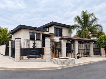 Casa de 3 habitaciones, San Nicolás de los Garza · Casa en Venta en San Nicolas Zona Anahuac