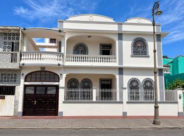 Casa · 412m² · 6 Recámaras · 3 Estacionamientos · Casa en Centro de Veracruz