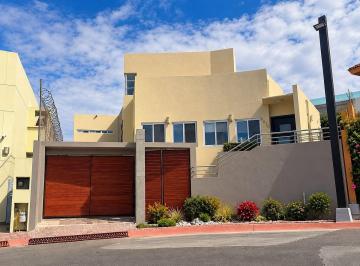 4065839557c49cbb84a6b8a7bae28f1d616519a47dc13055ef16d1f23b73e9ec · Venta | Residencia en Cumbres de Juarez