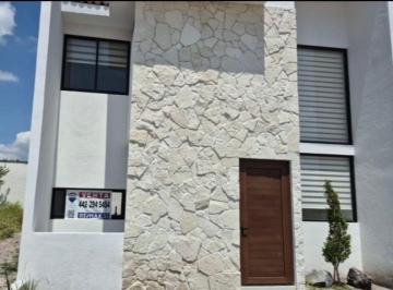 Casa de 3 habitaciones, El Marqués · Casa Venta Ciudad Maderas El Marqués