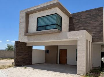 Casa de 3 habitaciones, Saltillo · Venta Rincon de Alcantara