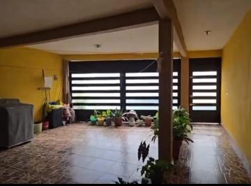 Casa de 4 habitaciones, Uruapan · Venta de Casa en Profetas Nte. 60060 Uruapan, Mich. #15