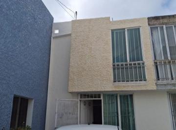 Casa · 120m² · 2 Recámaras · 1 Estacionamiento · Casa Renta Condominio La Tijera, Tlajomulco de Zuñiga, Jal.