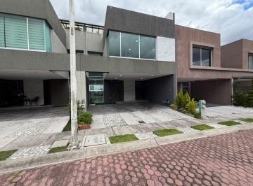 Casa · 180m² · 3 Recámaras · 2 Estacionamientos · Casa en Venta – La Cementera Precio de Venta: $5,400,000 Mxn