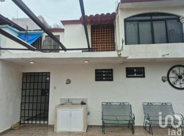 Casa · 72m² · 2 Recámaras · 1 Estacionamiento · Casa en Renta en Acapulco Cecsa 1 Princess del Marques 1