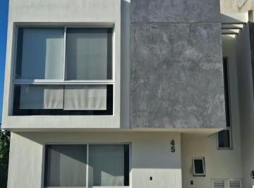 Casa de 3 habitaciones, Tlajomulco de Zúñiga · Coto 9 Senderos de Monteverde