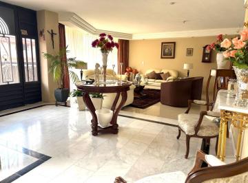 Casa de 3 habitaciones, Huixquilucan · Casa en Venta en Lomas de Las Palmas - Interlomas, Jardín