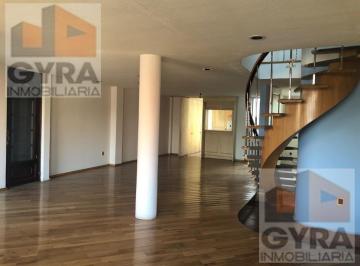 Departamento · 120m² · 3 Recámaras · 2 Estacionamientos · Pent House en Venta en Dos Niveles con Amplia Terraza, a Unos Pasos de La Plaza Manacar