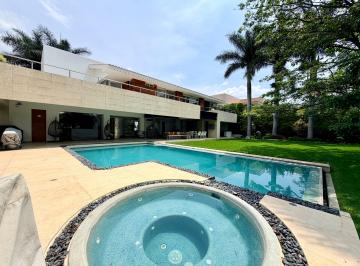 Casa de 4 habitaciones, Emiliano Zapata · Residencia con 950 m de Terreno en Club de Golf Paraiso Country Club, Cuernavaca, Morelos