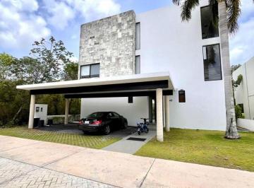 Casa de 3 habitaciones, Benito Juárez · Casa en Venta Cancún Excelente Zona