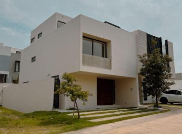 Casa en condominio de 4 habitaciones, Zapopan · Casa Nueva Parques Vallarta | Acabados de Lujo | Roof - Top | 4 Cuartos | Jardin