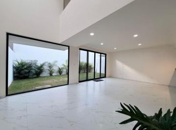 Casa de 3 habitaciones, Cuernavaca · Casa Nueva en Fraccionamiento a Unos m de Paloma de La Paz, Cuernavaca, Morelos.