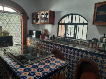 Casa de 3 habitaciones, Xochimilco · Casa en Venta Estilo Colonial en Santa María Tepepan