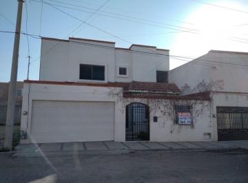Casa de 4 habitaciones, Saltillo · Casa en Renta Portal de Aragon Norte de Saltillo