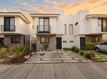 Casa en condominio de 3 habitaciones, Tlajomulco de Zúñiga · Casa en Venta, Coto Altara, Cortijo San Agustín, Cerca a Plaza Santa Anita.