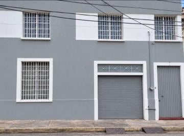 Casa de 7 habitaciones, Guadalajara · Casa en Venta Escorza Excelente Oportunidad de Inversión