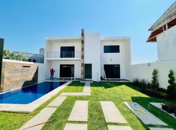 Casa de 4 habitaciones, Temixco · Casa Nueva con 4 Recamaras, Alberca y Jardin en Fraccionamiento Burgos, Cuernavaca, Morelos