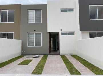 Casa en condominio de 3 habitaciones, Aguascalientes · Rmc - Casa Nueva en Venta, en Nuevo Condominio - Sobre Av Siglo Xxi a 800 m de La Salida a Calvillo