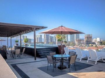 Departamento · 100m² · 2 Recámaras · 1 Estacionamiento · Departamento en Venta en Puerto Vallarta, Condominio Vivero