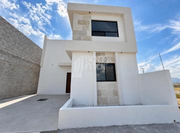 Casa de 3 habitaciones, Saltillo · Casa en Venta Fraccionamiento Colibrí