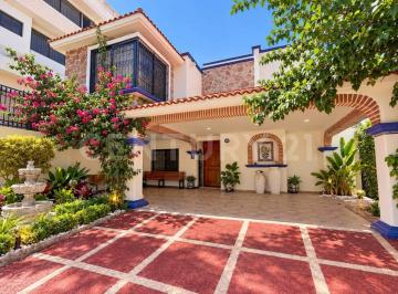 Foto 1 · Casa en Venta | Av Nader, Cancún | 3 Habitaciones