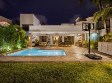 Casa de 4 habitaciones, Mazatlán · Casa de un Piso con Alberca, Fracc. El Cid en Mazatlán!