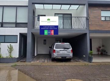 Casa de 3 habitaciones, San Pedro Cholula · Moderna Casa Cerca de Plaza Explanada y Udlap