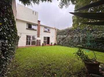 Foto 1 · Casa de 4 Recámaras con Jardín en Renta en Los Alpes, Álvaro Obregón