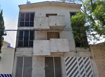 Casa de 4 habitaciones, Venustiano Carranza · Casa en Venta Arenal 4ta Secc