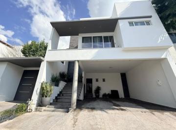 1 · Casa en Renta en Colinas del Valle, Monterrey