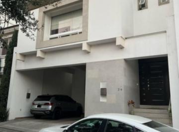 1 · Casa en Renta en Privanzas