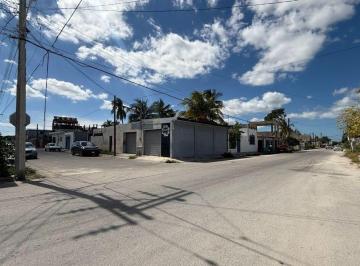 6d2902352e13b7ef4b7245cf7c410beb42428e210e35761490ada6eb99ad3842 · Casa en Venta Para Remodelar a Una Cuadra del Mar, Progreso, Yuc