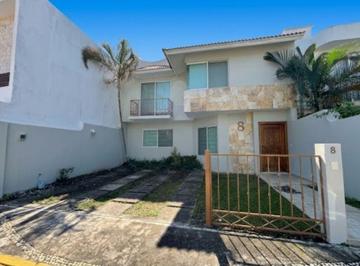 Casa de 3 habitaciones, Medellín · Casa en Venta en Residencial Marino en Boca del Río, Veracruz.