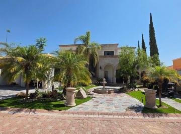 e0d7ceac4fc01ceafa347cf6021a3c805e74b36ffc863fe5a2fac74fb3efe57f · Casa en Jardines del Lago - Exclusivo Condominio en Ags.