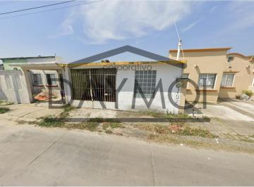Casa de 2 habitaciones, Coatzacoalcos · Casa en Máscara de Jade 206, Santa Fe, 96535 Fraccionamiento Cdad. Olmeca, Ver.