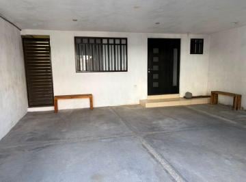 Casa de 3 habitaciones, Monterrey · Casa Amueblada en Renta en Cumbres Puerta de Hierro
